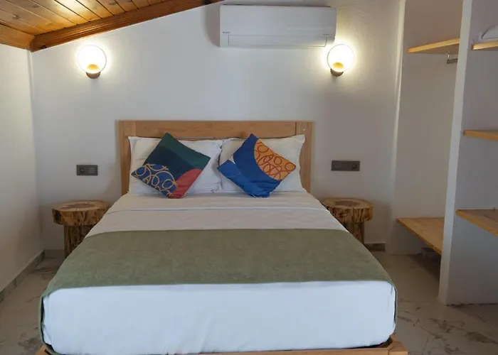 Buek Butik Bed & Breakfast 4*